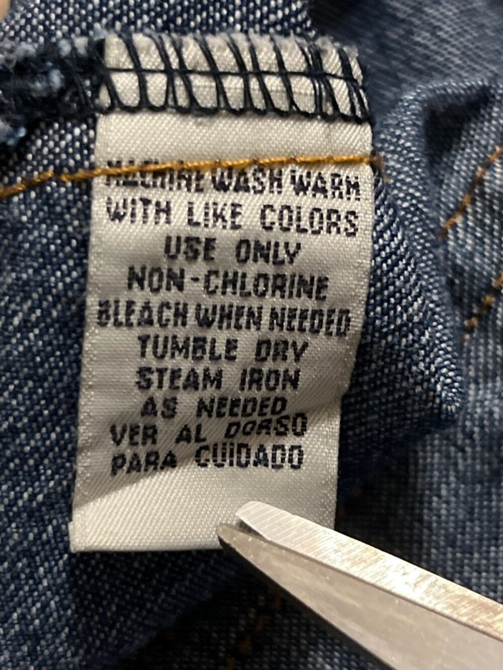 Cabin Creek Denim Vest Womens M Blue Button Front 100% Cotton Pockets Casual - Picture 6 of 10